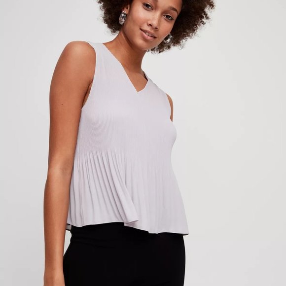 Babaton Damien Blouse in Forest Green - Picture 1 of 5